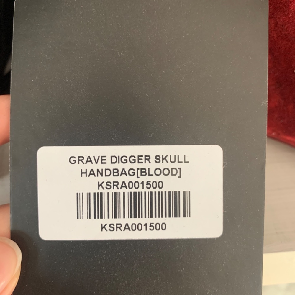 Grave digger Killstar skull hand bag - Picture 2 of 2